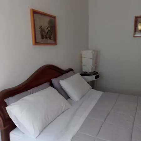 Shanel Apartment